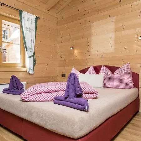 Alpen-chalets Achensee 度假居 Hausern